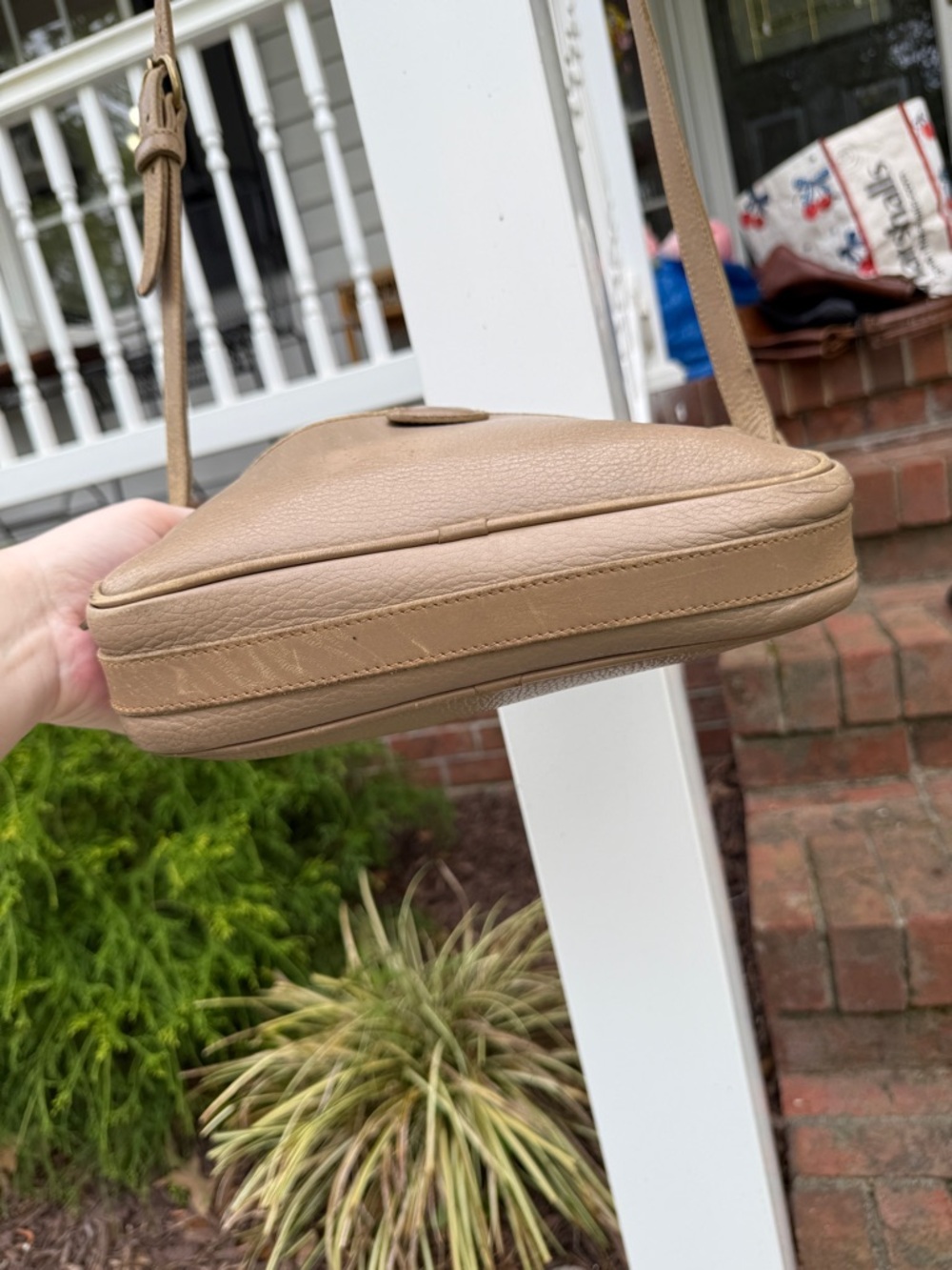 Vintage Coach Sheridan Made in USA Beige Tan Leather Handbag - Picture 3 of 12